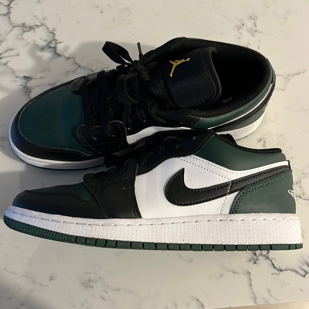 Nike air jordan